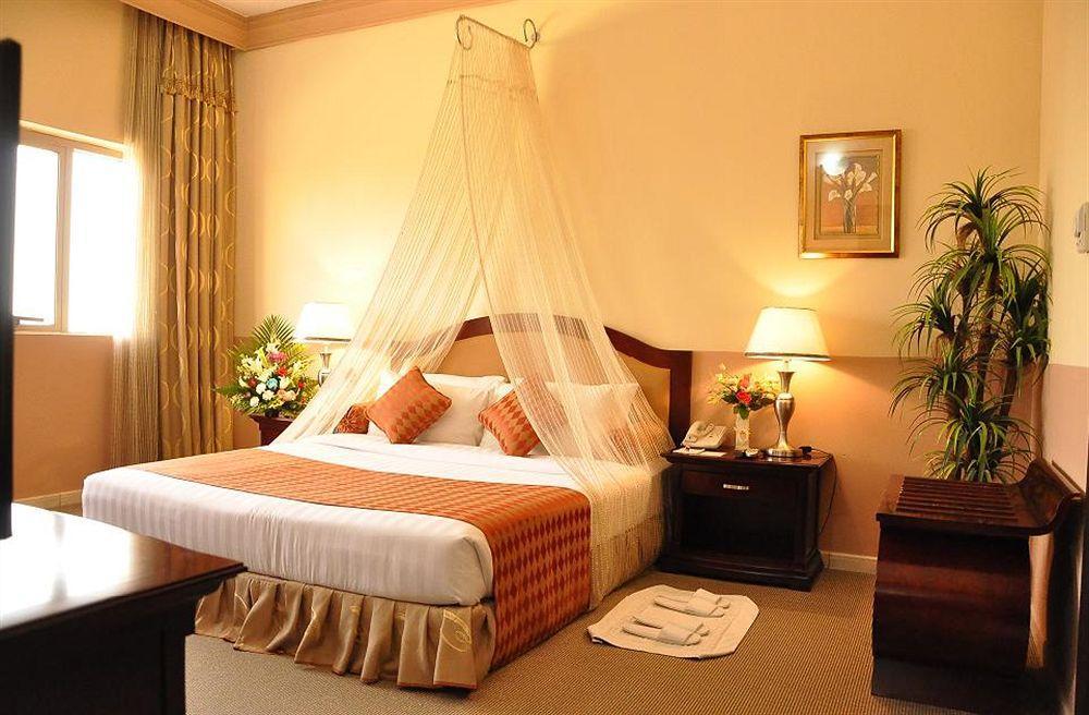 ראס אל חאימה City Hotel מראה חיצוני תמונה
