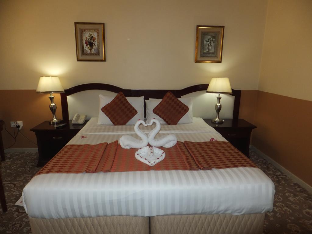 ראס אל חאימה City Hotel מראה חיצוני תמונה