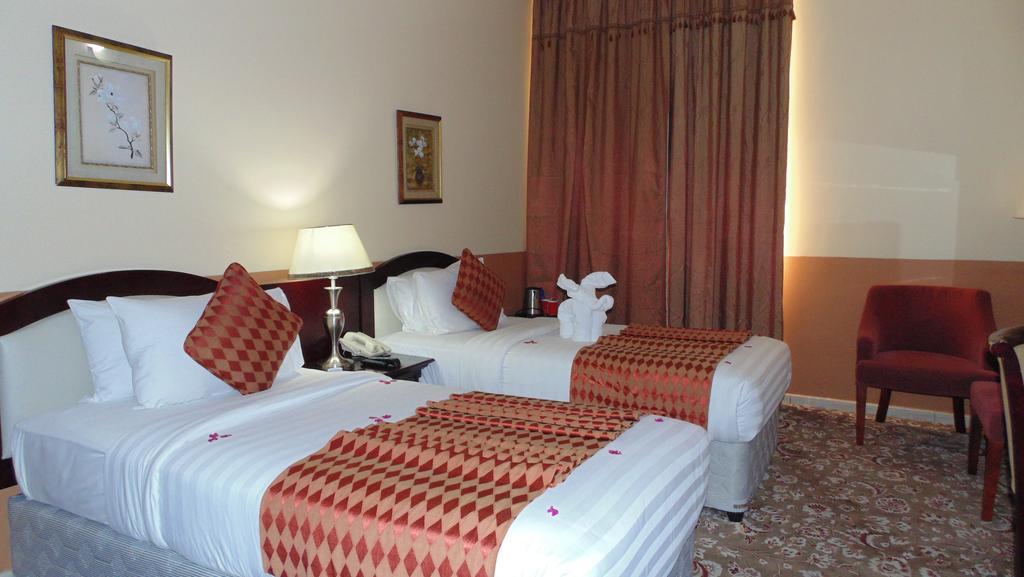 ראס אל חאימה City Hotel מראה חיצוני תמונה
