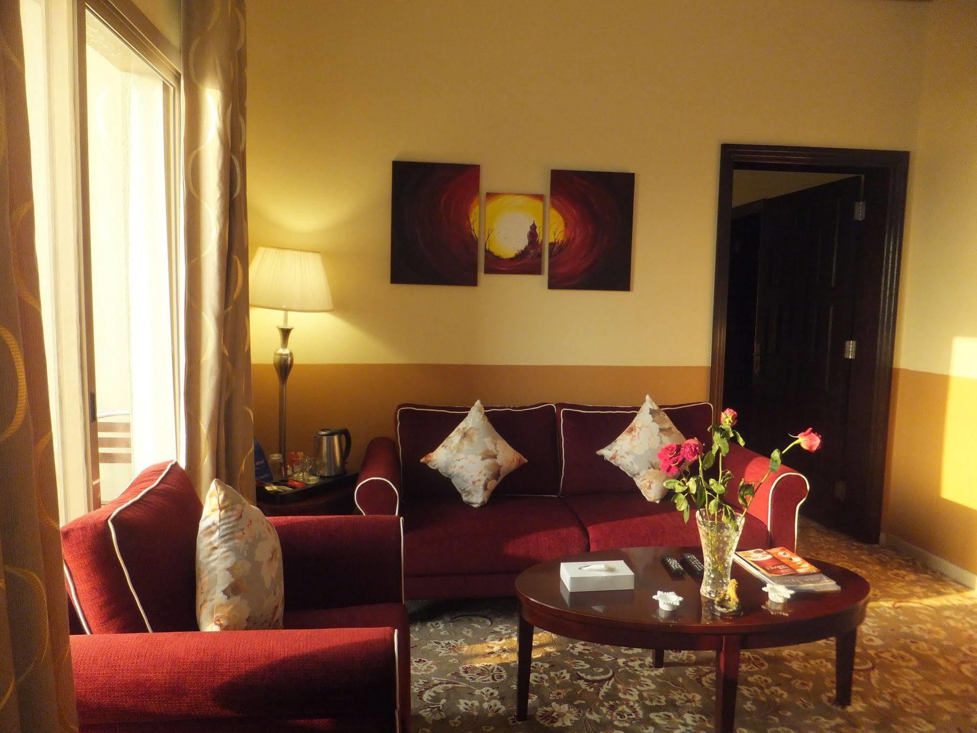 ראס אל חאימה City Hotel מראה חיצוני תמונה